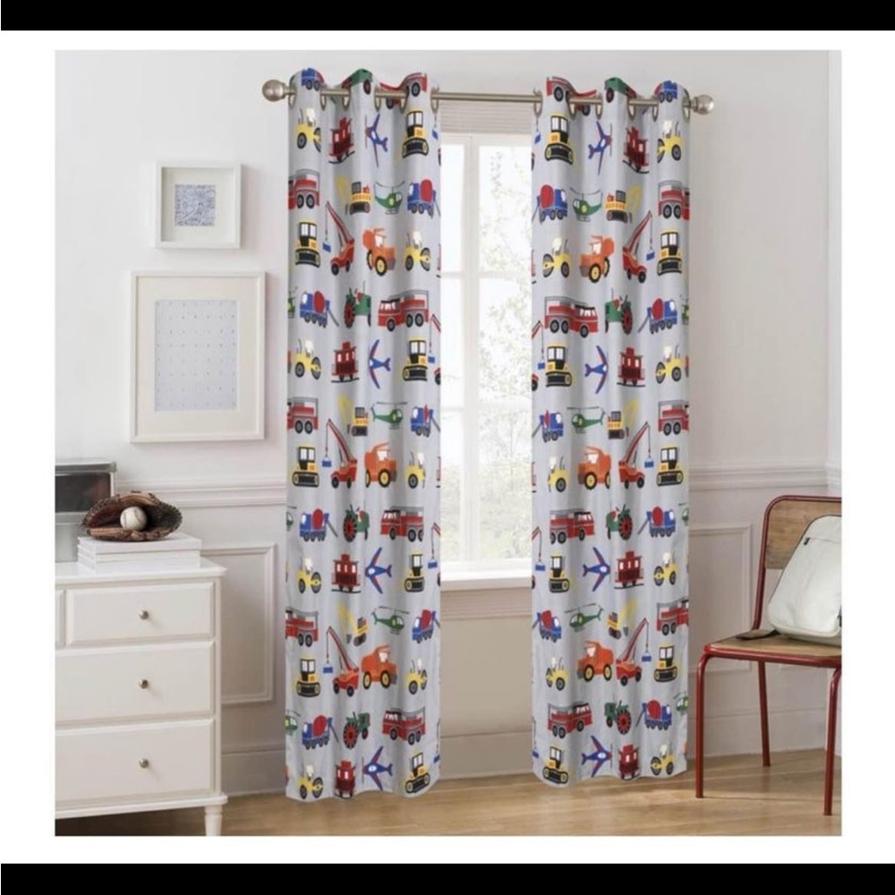 Transportation Room darkening curtains